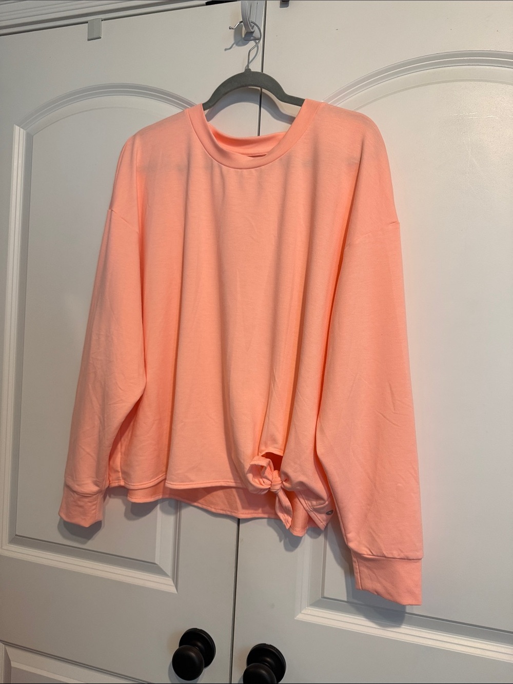 Avia Peach Crewneck Sweatshirt with Front Tie